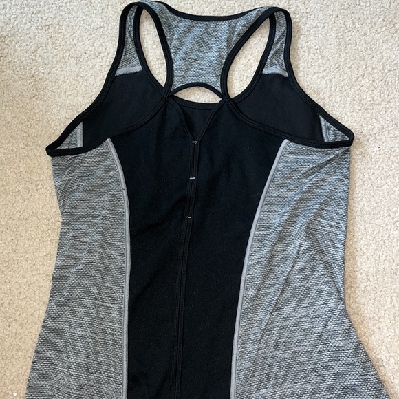 Tank - Picture 2 of 2